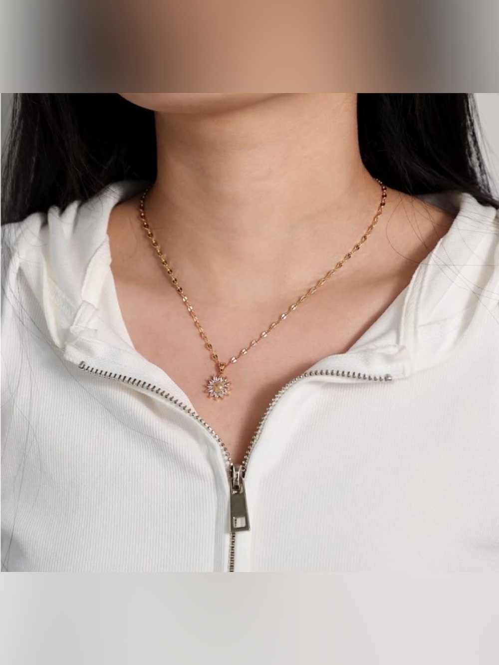 18k Silver Plated Lotus Flower Cubic Zirconia Charm Necklace